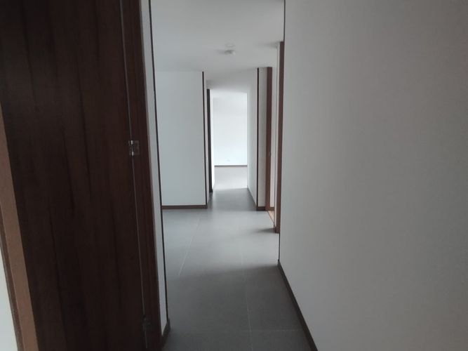 Apartamento de 3 alcobas en arriendo en Loma Del Escobero, Envigado, 101 m² · foto 15 de 17