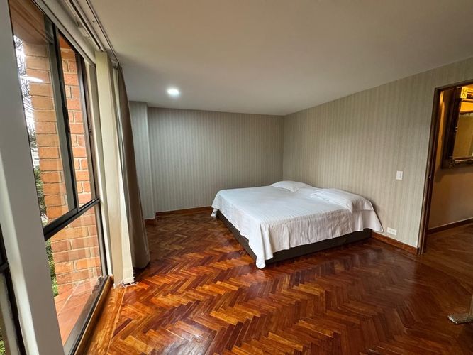 Apartamento de 2 alcobas en arriendo en El Poblado, Medellín, 101 m² · foto 15 de 20