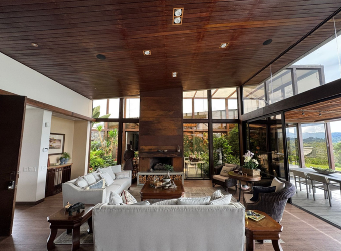 Casa de 3 alcobas en venta en Las Palmas, Envigado, 450 m² · foto 4 de 20