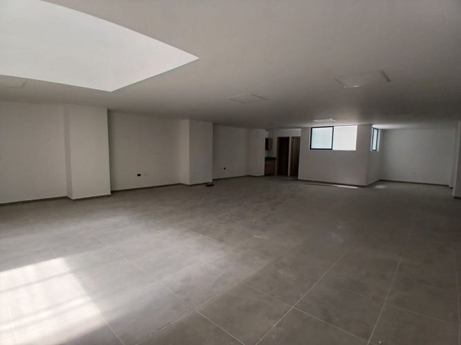Local en arriendo en Calasanz, Medellín, 152 m² · foto 2 de 7