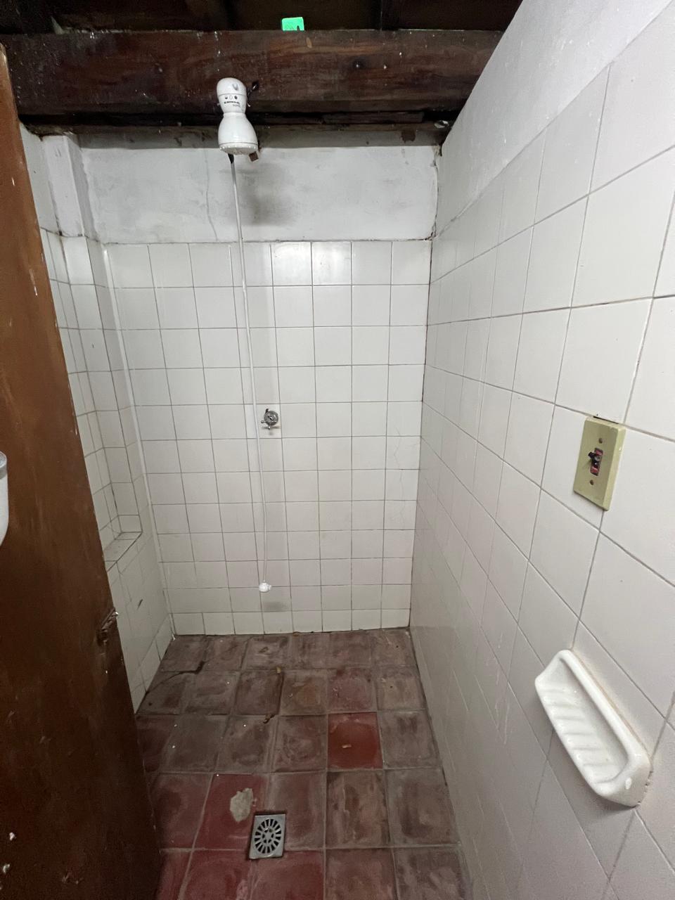 En Alquiler Depósito de 530 m2 en Asunción - Zona Mercado de Abasto A484 — foto 3