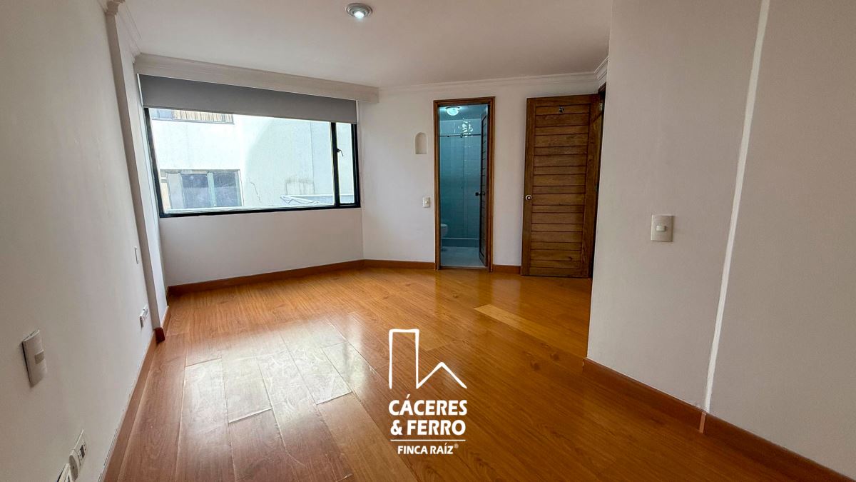 Apartamento en venta en Santa Barbara, Bogotá · foto 10 de 17
