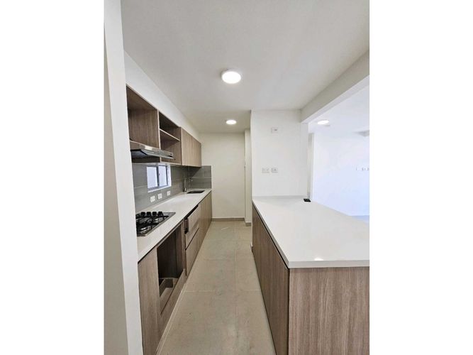 Apartamento de 3 alcobas en arriendo en Buenavista, Barranquilla, 85 m² · foto 5 de 17