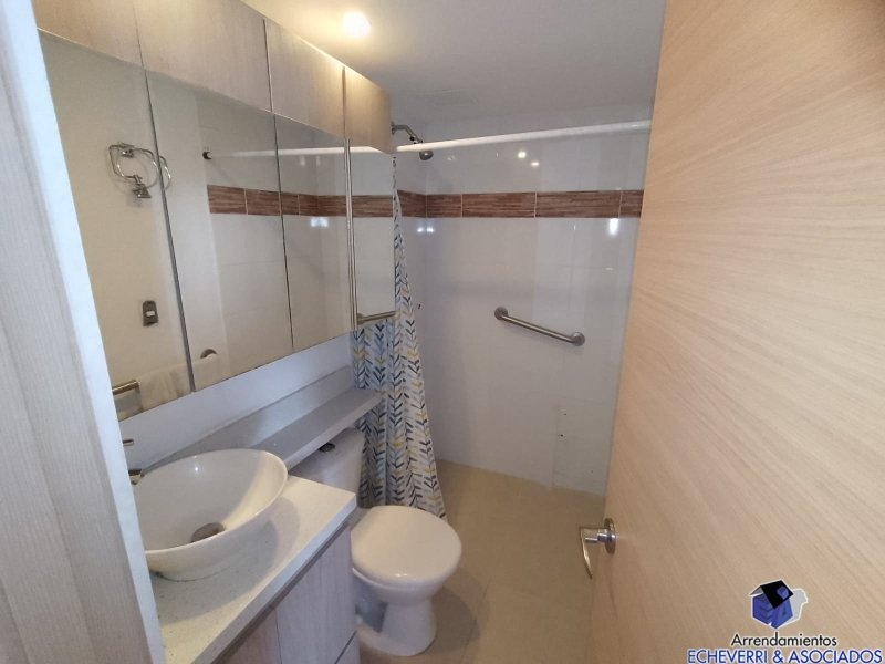 Apartamento en Arriendo en Pan de azucar, Sabaneta - 2