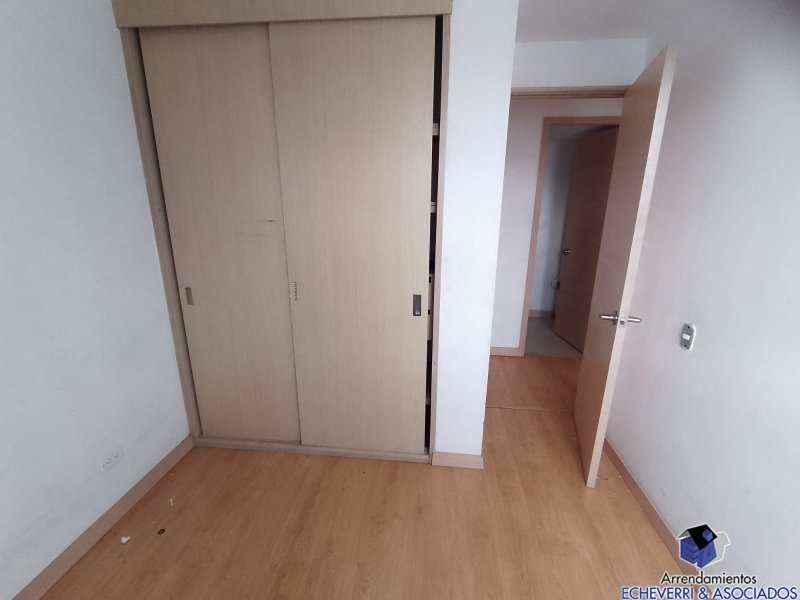 Apartamento en Arriendo en Pan de azucar, Sabaneta - 4