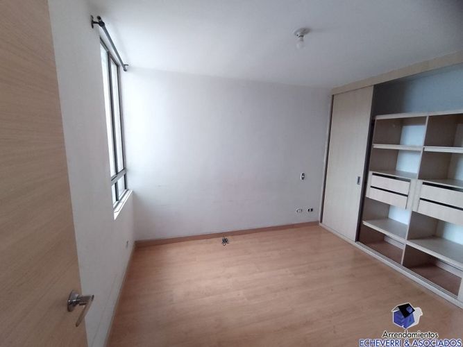 Apartamento de 3 alcobas en arriendo en Pan De Azucar, Sabaneta, 79 m² · foto 5 de 11