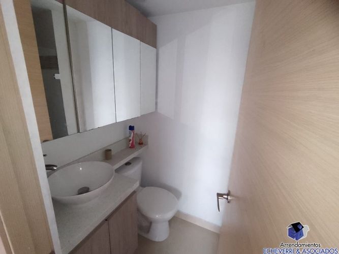 Apartamento de 3 alcobas en arriendo en Pan De Azucar, Sabaneta, 79 m² · foto 9 de 11