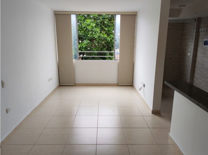 Apartamento de 2 alcobas en venta en Boulevar Del Puente, Piedecuesta, 60 m² · foto 6 de 24