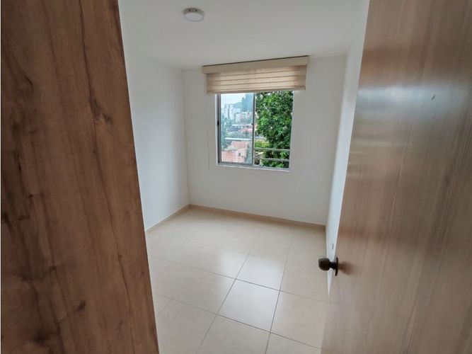 Apartamento de 2 alcobas en venta en Boulevar Del Puente, Piedecuesta, 60 m² · foto 7 de 24