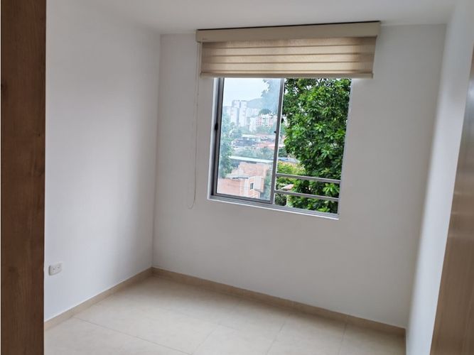 Apartamento de 2 alcobas en venta en Boulevar Del Puente, Piedecuesta, 60 m² · foto 10 de 24