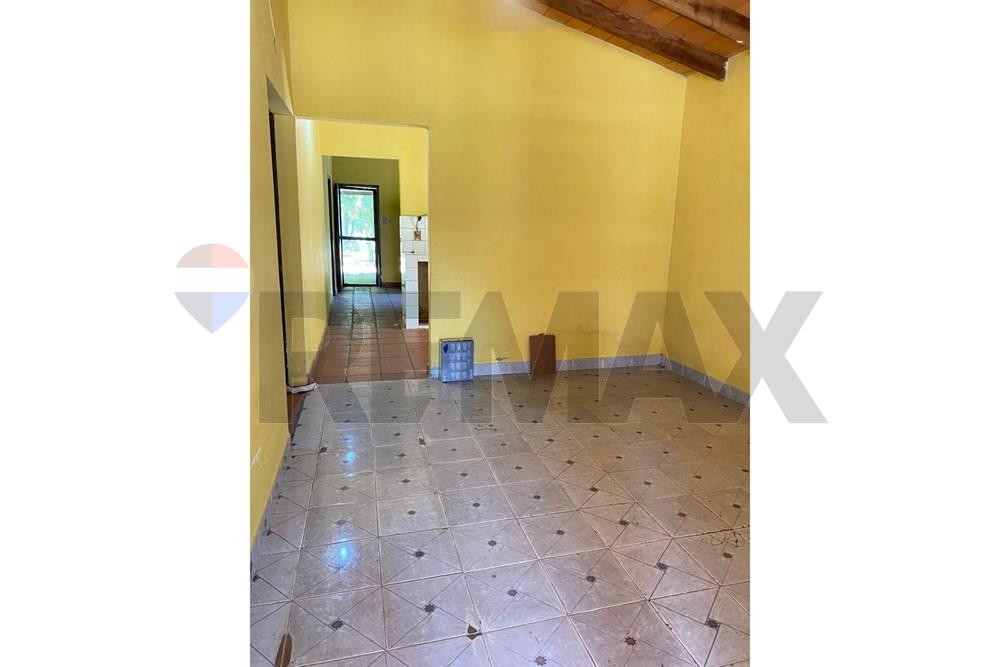 EN VENTA CASA EN LA CIUDAD DE VILLA HAYES — foto 2
