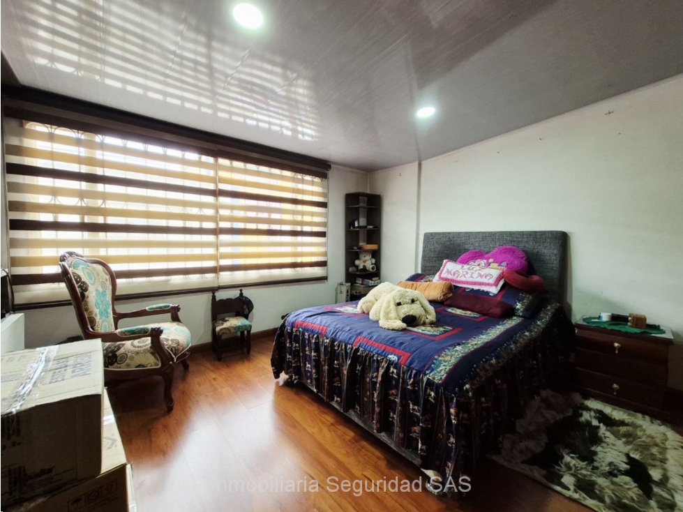 Casa en venta en Carvajal, Bogotá · foto 8 de 17