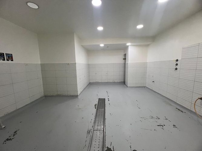 Local en arriendo en El Poblado, Medellín, 524 m² · foto 2 de 8