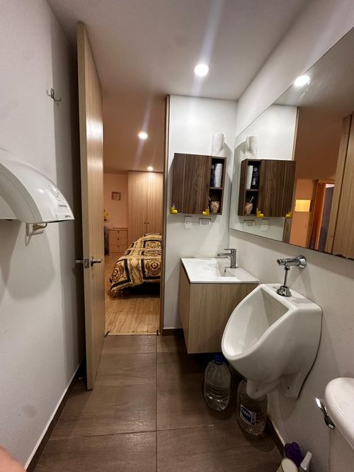 Apartaestudio en venta en Prado Veraniego, Bogotá, 37 m² · foto 2 de 7