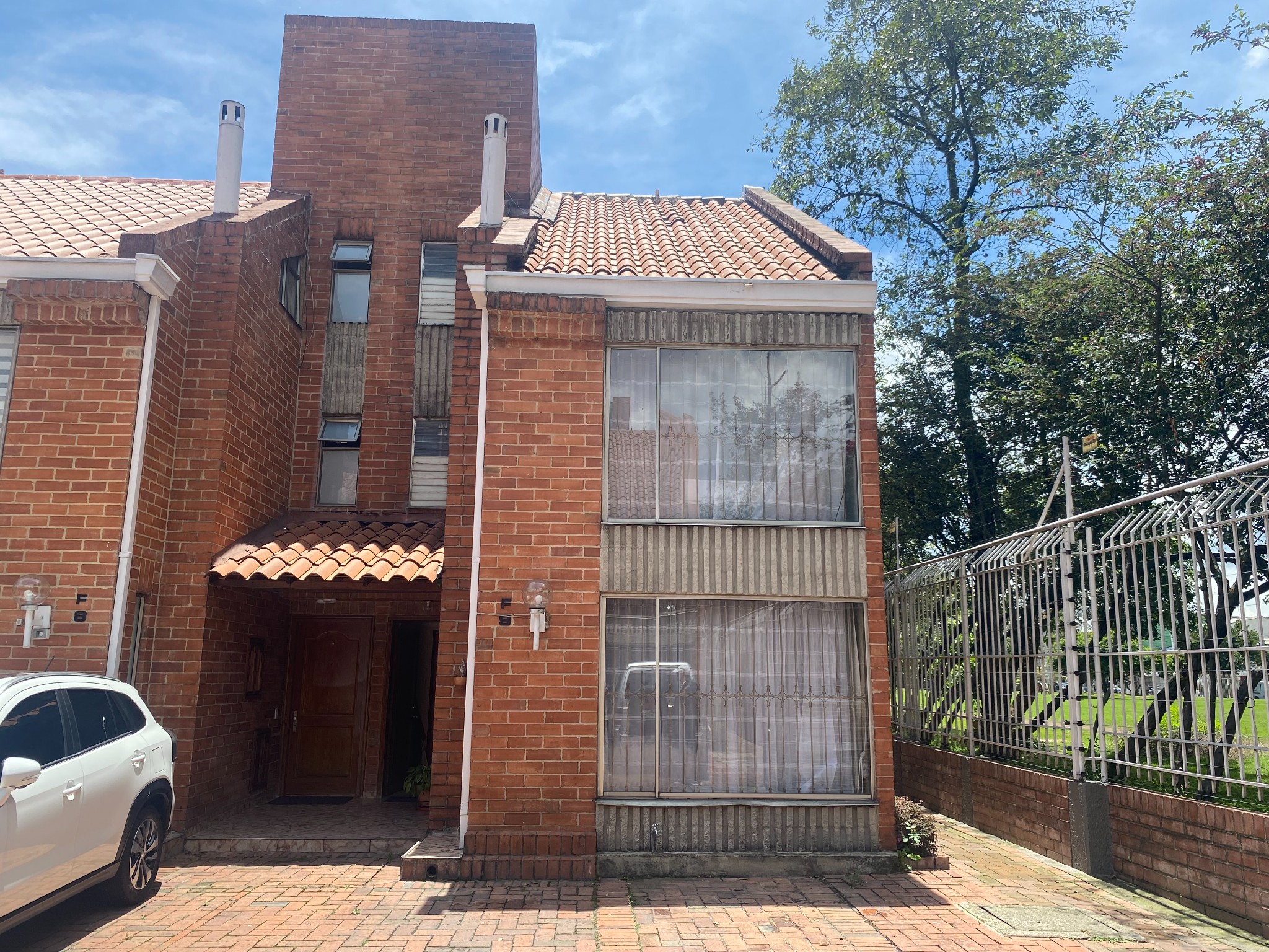 Casa en venta en Barrios Unidos, Bogotá · foto 2 de 11