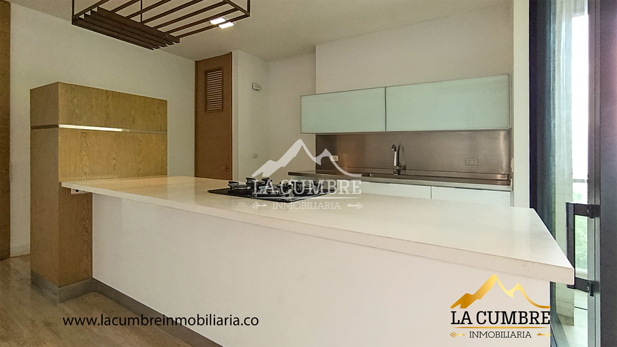 Apartamento de 3 alcobas en arriendo en Los Balsos, Medellín, 190 m² · foto 6 de 20