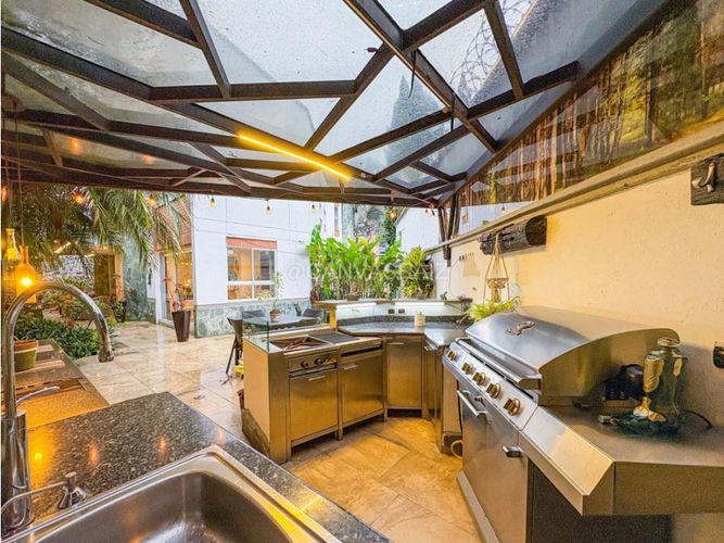 Casa de 3 alcobas en venta en Tierra Prometida, Envigado, 300 m² · foto 11 de 21