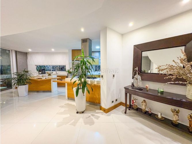 Casa de 3 alcobas en venta en Tierra Prometida, Envigado, 300 m² · foto 12 de 21