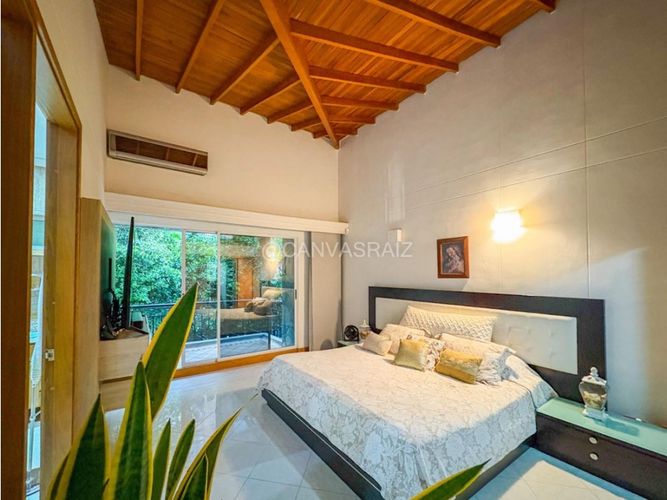 Casa de 3 alcobas en venta en Tierra Prometida, Envigado, 300 m² · foto 16 de 21