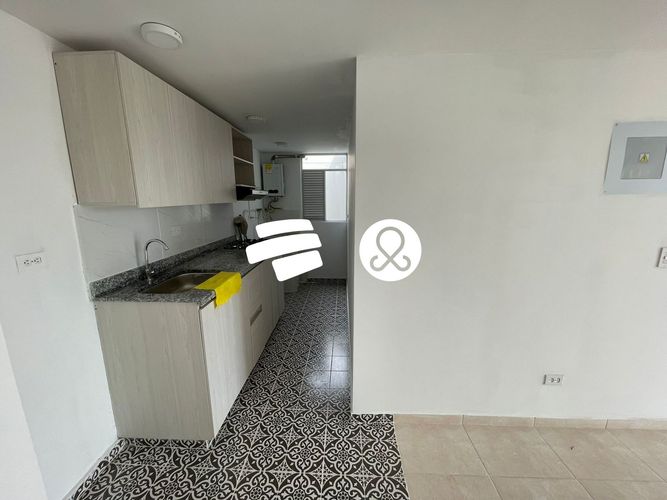 Apartamento de 3 alcobas en venta en El Carmen De Viboral, El Carmen de Viboral, 55 m² · foto 3 de 12