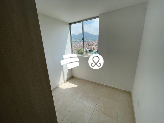 Apartamento de 3 alcobas en venta en El Carmen De Viboral, El Carmen de Viboral, 55 m² · foto 5 de 12