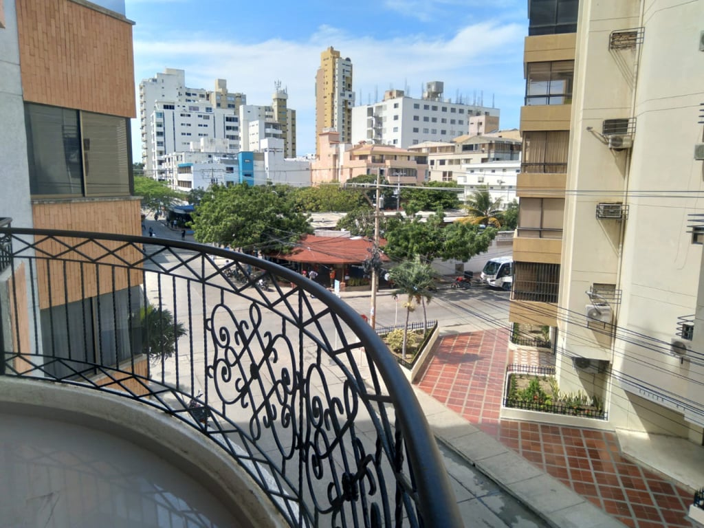 Apartamento en venta en Rodadero, Santa Marta · foto 8 de 12