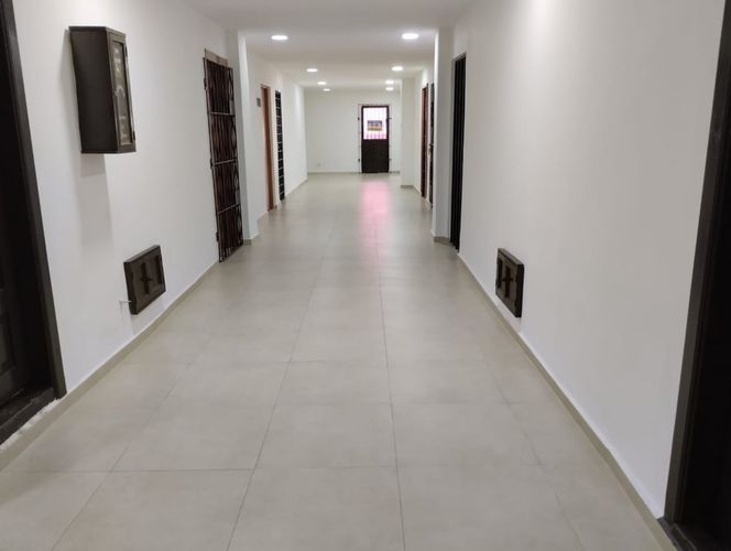 Oficina en arriendo en El Centro, Cartagena, 25 m² · foto 2 de 12