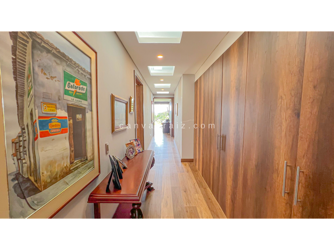 Casa de 5 alcobas en venta en Guamito, La Ceja, 484 m² · foto 7 de 21