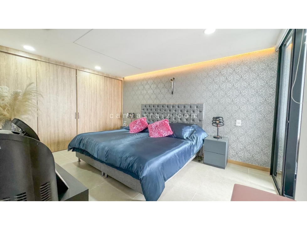 Apartment for sale in El Poblado, Medellín 4
