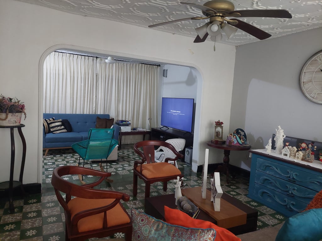 Casa en venta en Crespo, Cartagena · foto 2 de 12