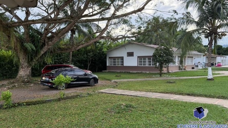 Casa de 4 alcobas en venta en Alejandria, Ibagué · foto 4 de 9