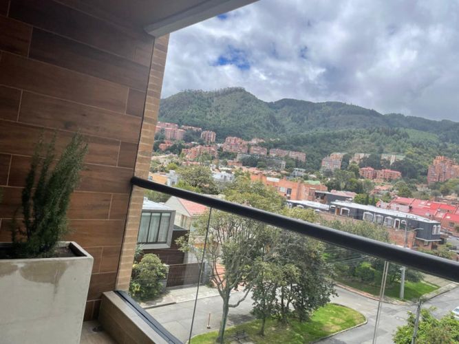 Apartamento de 1 alcoba en venta en Santa Ana Oriental, Bogotá, 60 m² · foto 2 de 21