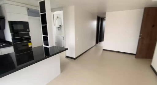 Apartamento en arriendo en Llano Grande, Rionegro · foto 3 de 21