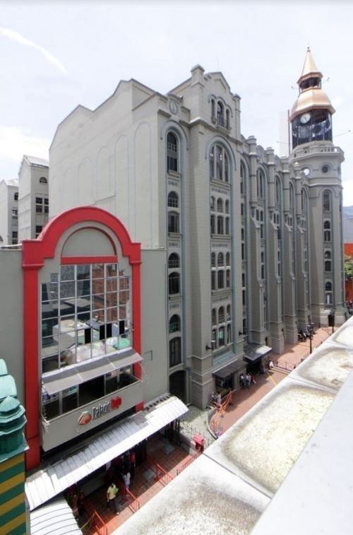 Local en arriendo en La Candelaria, Medellín, 10 m² · foto 7 de 12
