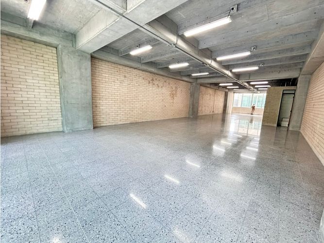 Oficina en arriendo en Guayabal, Medellín, 178 m² · foto 6 de 10