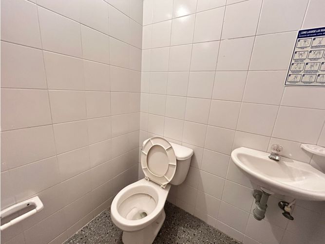 Oficina en arriendo en Guayabal, Medellín, 178 m² · foto 7 de 10