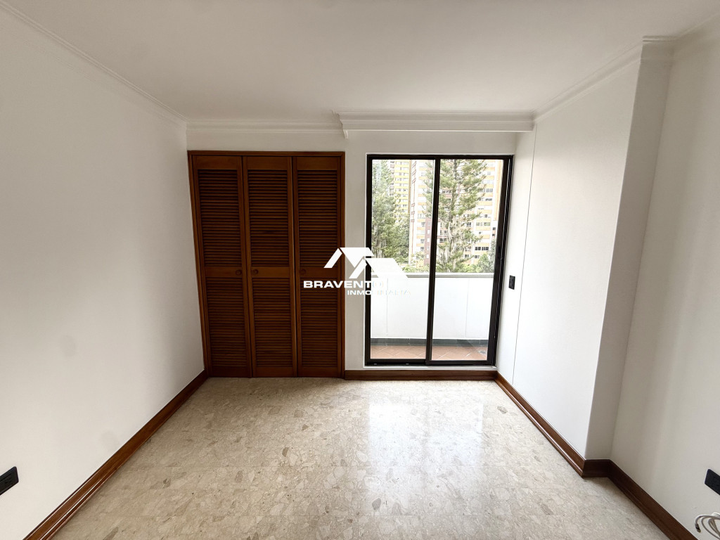 Apartamento en arriendo en Castropol, Medellín · foto 8 de 23