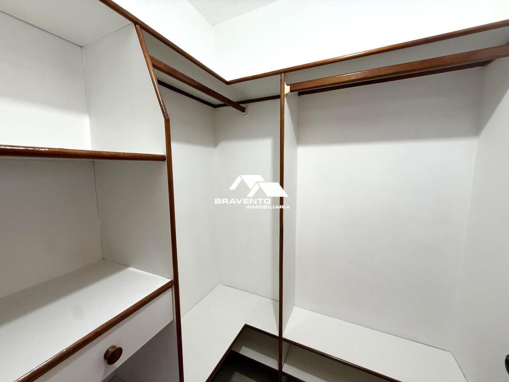 Apartamento en arriendo en Castropol, Medellín · foto 10 de 23