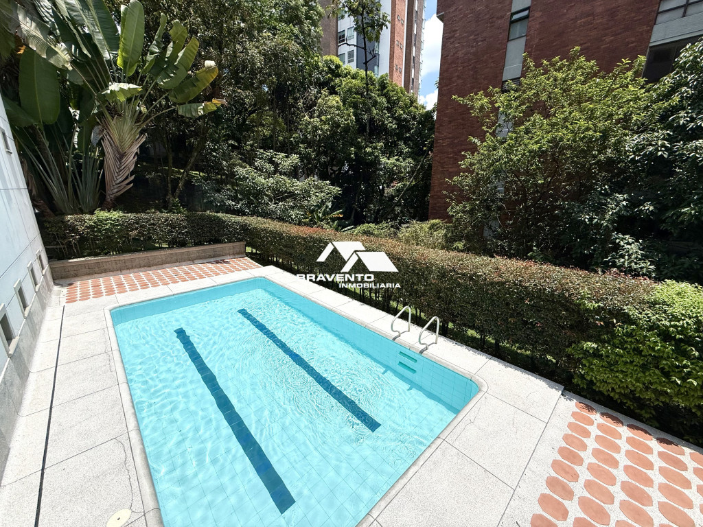 Apartamento en arriendo en Castropol, Medellín · foto 21 de 23