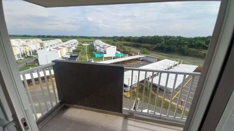 Apartamento de 2 alcobas en arriendo en Juan De Ampudia, Jamundí, 96 m² · foto 11 de 24