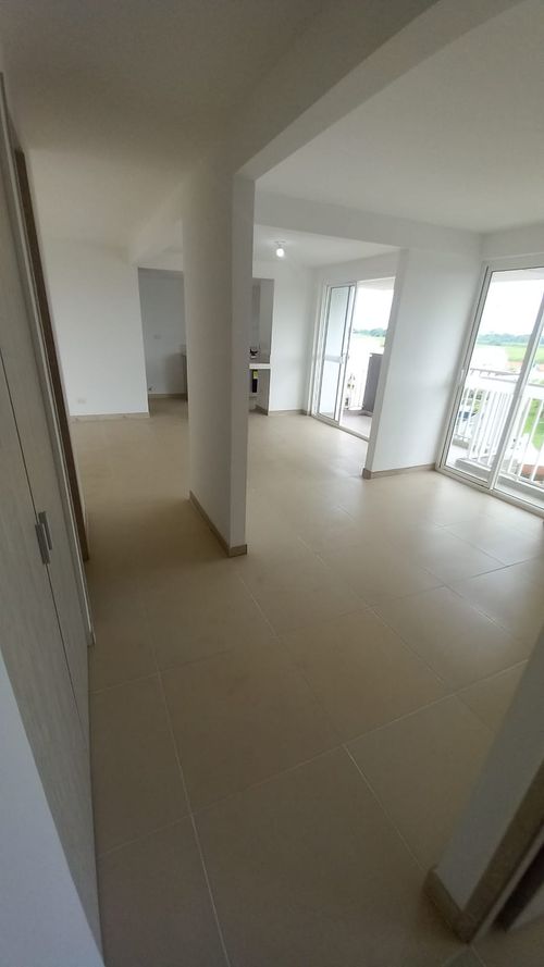 Apartamento de 2 alcobas en arriendo en Juan De Ampudia, Jamundí, 96 m² · foto 13 de 24
