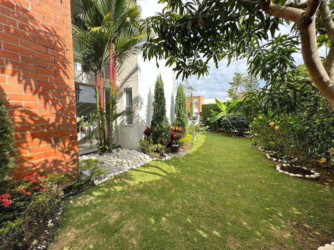 Casa de 4 alcobas en venta en La Morada, Jamundí, 170 m² · foto 3 de 24