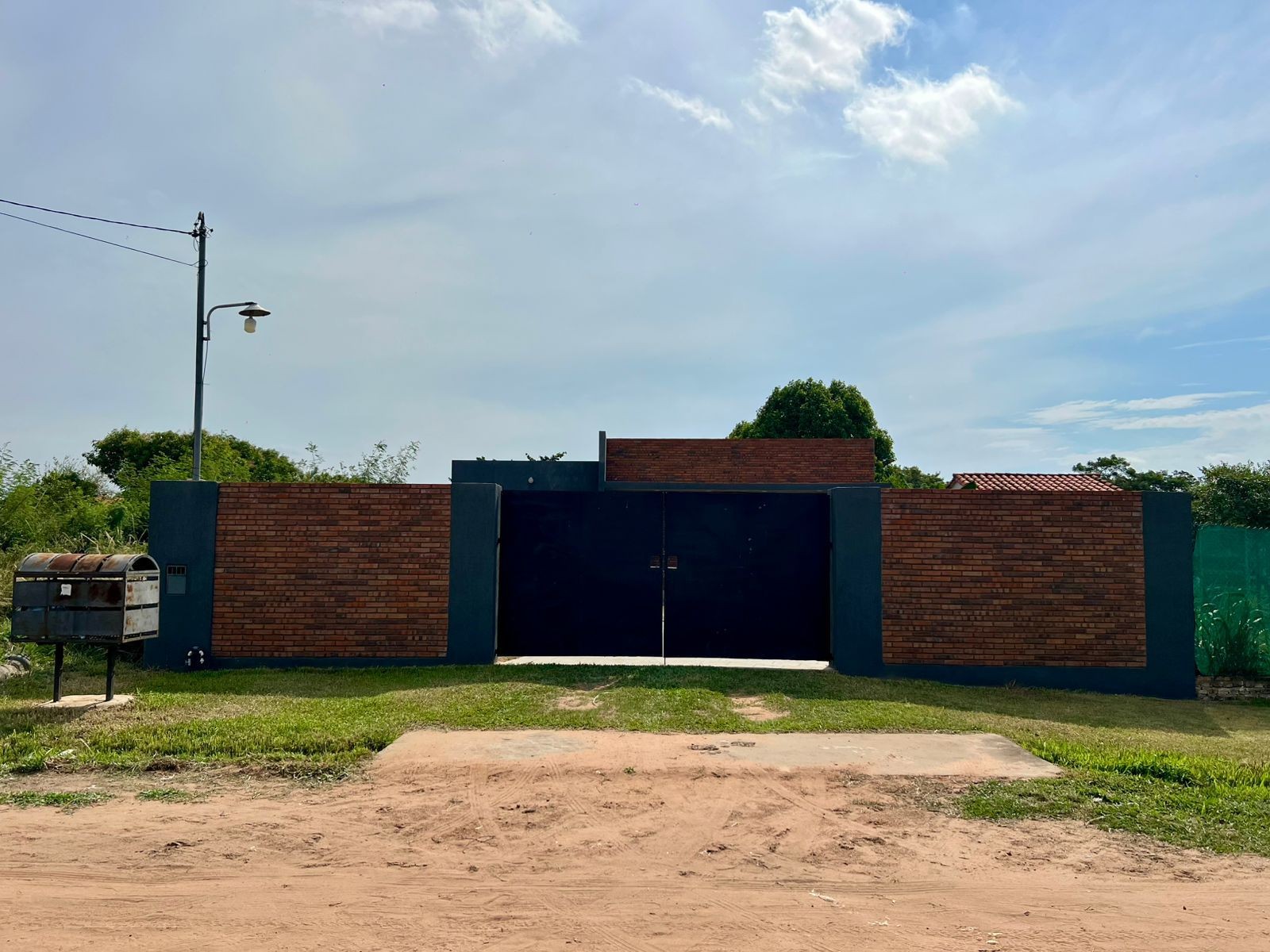 VENTA - CASA EN NUEVA ASUNCIÓN, LIMPIO (M.L.) — foto 2
