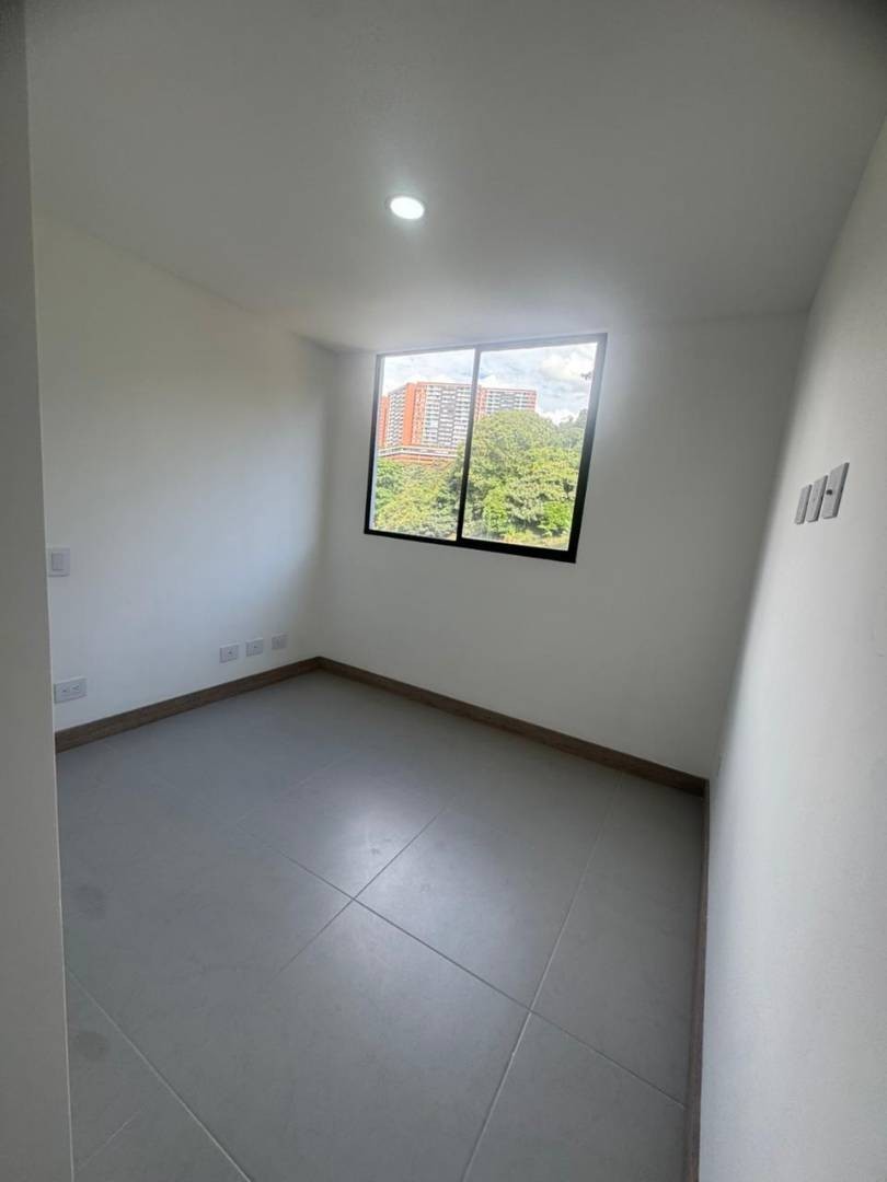 Apartamento en venta en Señorial, Envigado · foto 8 de 18