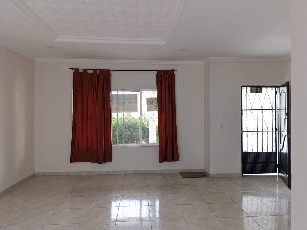 Casa en venta en Centro, Montería · foto 3 de 12