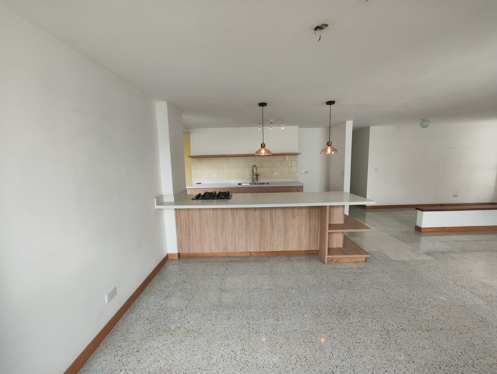 Apartamento en arriendo en El Poblado, Medellín · foto 4 de 7