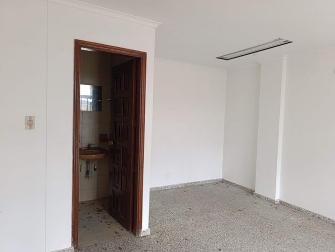 Local en arriendo en Centro, Montería, 12 m² · foto 4 de 12