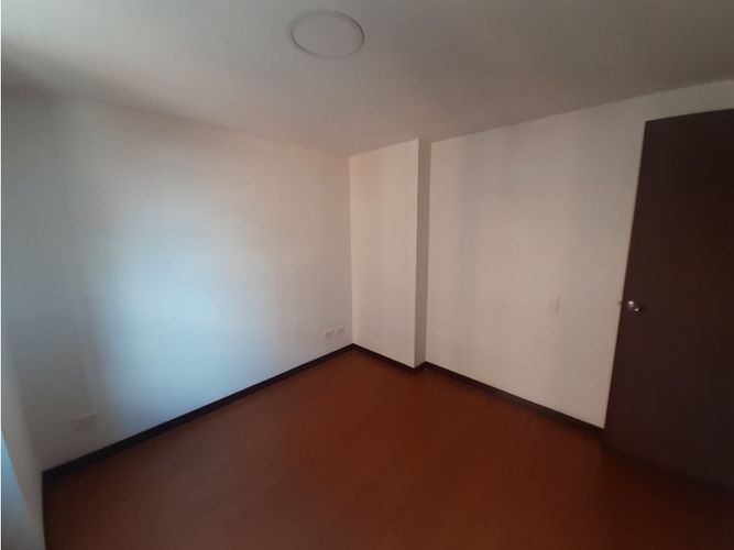 Apartamento de 3 alcobas en venta en Conquistadores, Medellín, 128 m² · foto 11 de 20