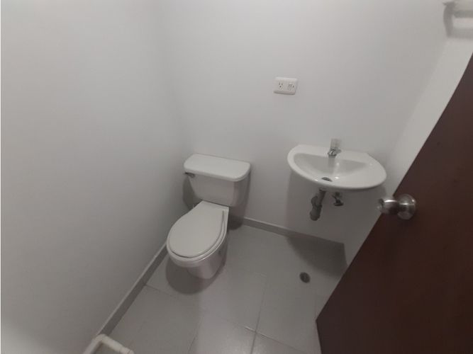 Apartamento de 3 alcobas en venta en Conquistadores, Medellín, 128 m² · foto 18 de 20