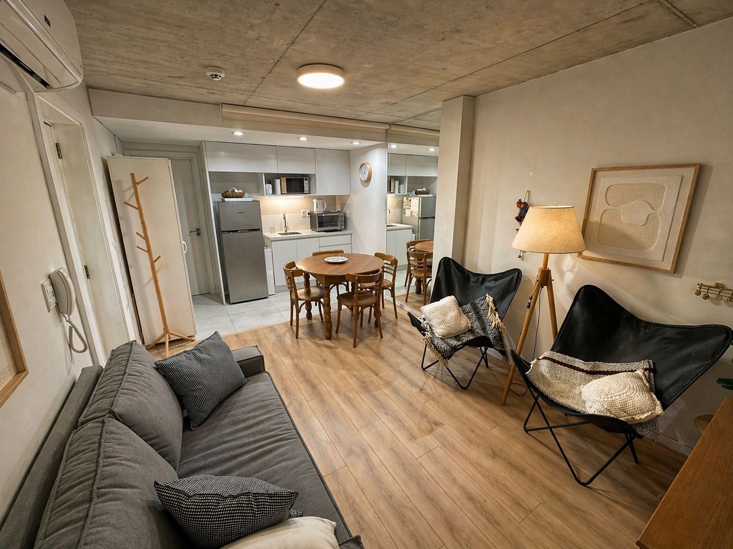 NUDA PROPIEDAD EN VENTA POCITOS - Vista 2
